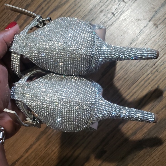 Steve Madden Silver Diamond Platform Heels - Picture 5 of 15